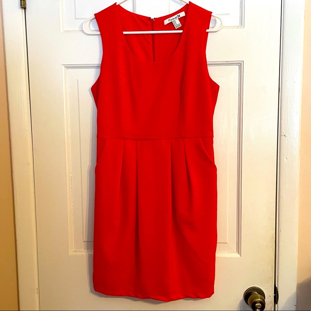 Red sleeveless dress